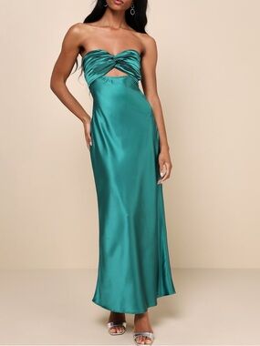 So Rare Emerald Green Satin Strapless Twist-Front Midi Dress